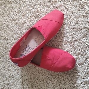 New BOBS Skechers slip ons